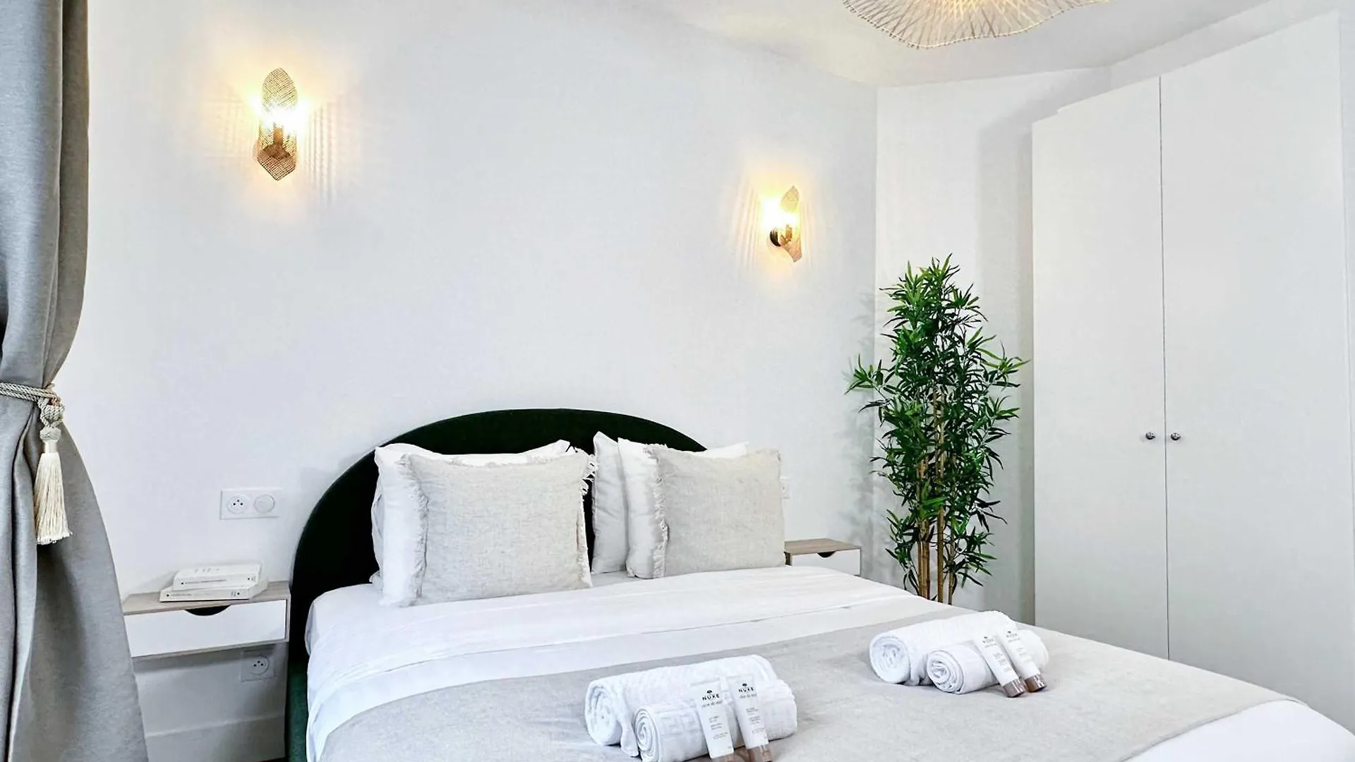 Brand New Flat Near Eiffel Tower Apartment Paris 0*,  France